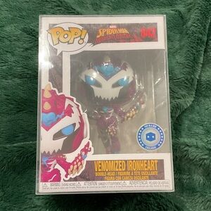Pop Venomized Ironheart Vinyl Figure - Multicolor